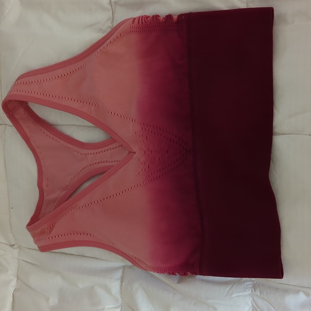 Sports bra